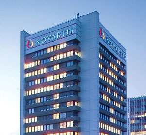 Het Novartis hoofdkantoor in Basel, Zwitserland  