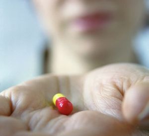Zodra klinische studies medicijnen identificeren die werken voor de ziekte van Huntington, willen we dat deze zo snel mogelijk worden goedgekeurd door de regelgevende instanties.