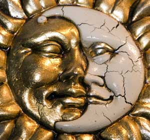 Melatonine is belangrijk voor het reguleren van onze 24-uurs cyclus van slapen en waken - vaak verstoord bij mensen met HD. 