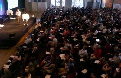 Er waren exact 694 deelnemers bij de EHDN bijeenkomst van 2012 in de Münchenbryggeriet , Stockholm, Zweden.  